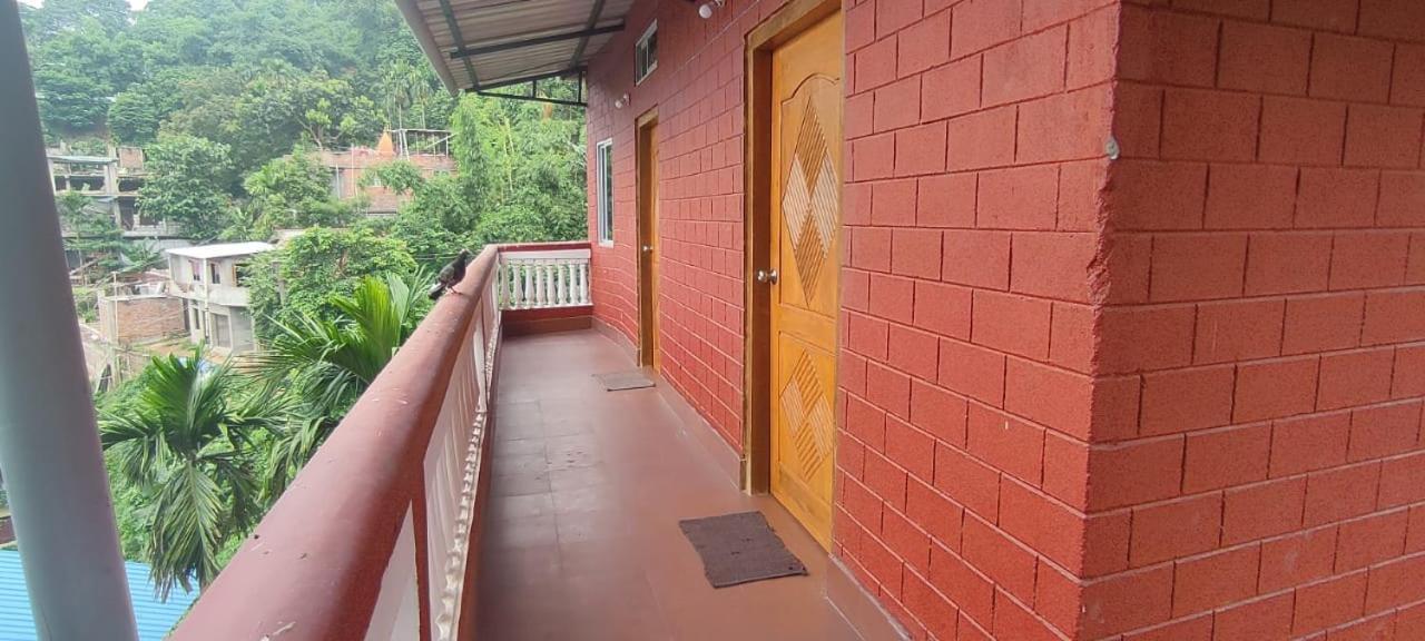 Hilltop Lodge Guwahati Dış mekan fotoğraf