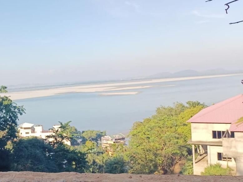 Hilltop Lodge Guwahati Dış mekan fotoğraf
