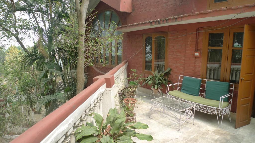 Hilltop Lodge Guwahati Dış mekan fotoğraf