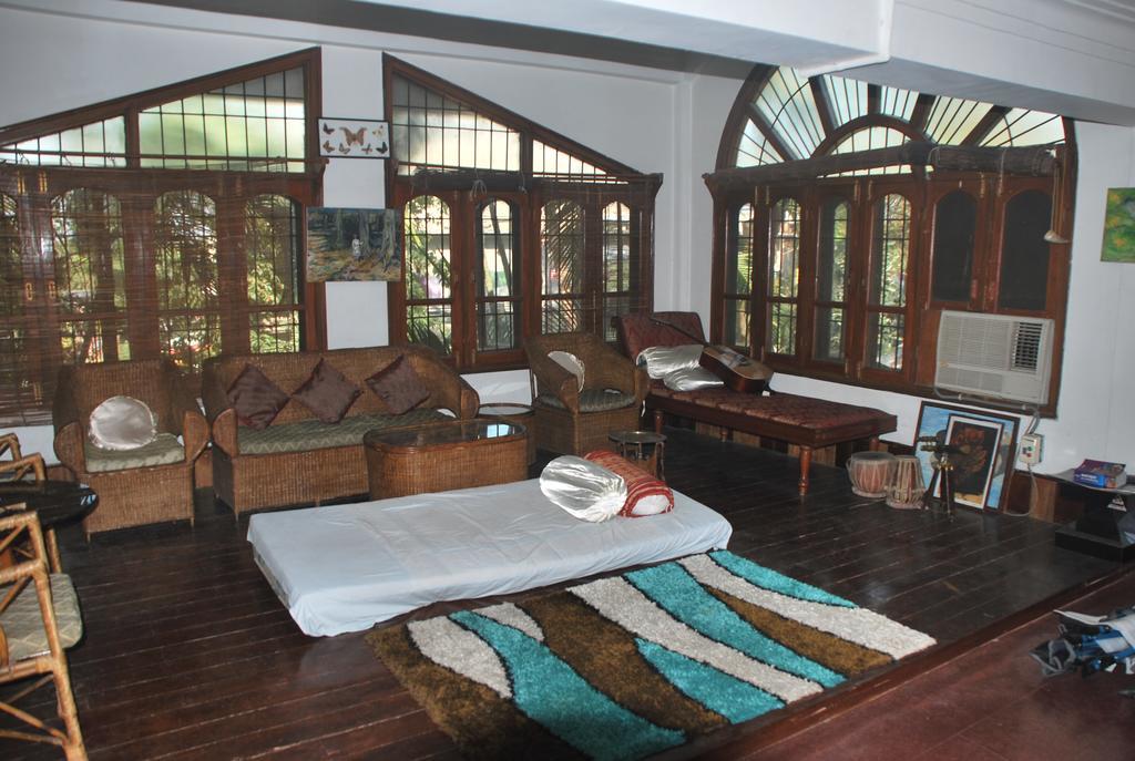 Hilltop Lodge Guwahati Dış mekan fotoğraf