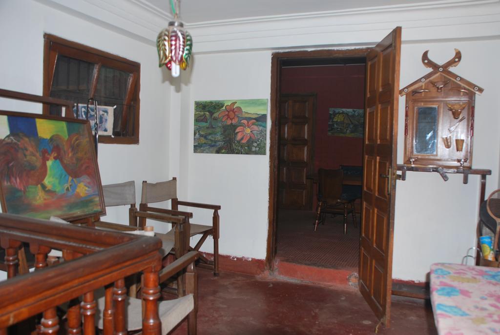 Hilltop Lodge Guwahati Dış mekan fotoğraf