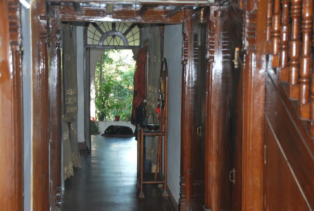 Hilltop Lodge Guwahati Dış mekan fotoğraf